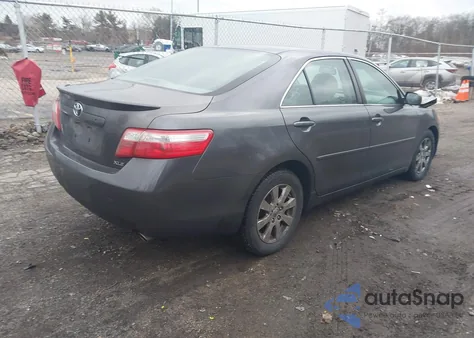 2007 Toyota Camry Xle V6 z USA, uszkodzony, nr VIN JTNBK46K973013305